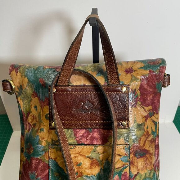 Patricia Nash Tan Purple Blue Floral Daisy Luzille Convertible Backpack Leather - Picture 3 of 10
